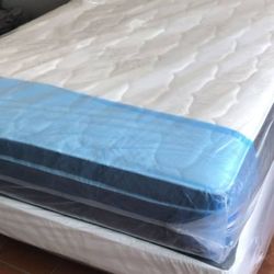 Queen Size Mattress Pillow Top With Box Springs✅