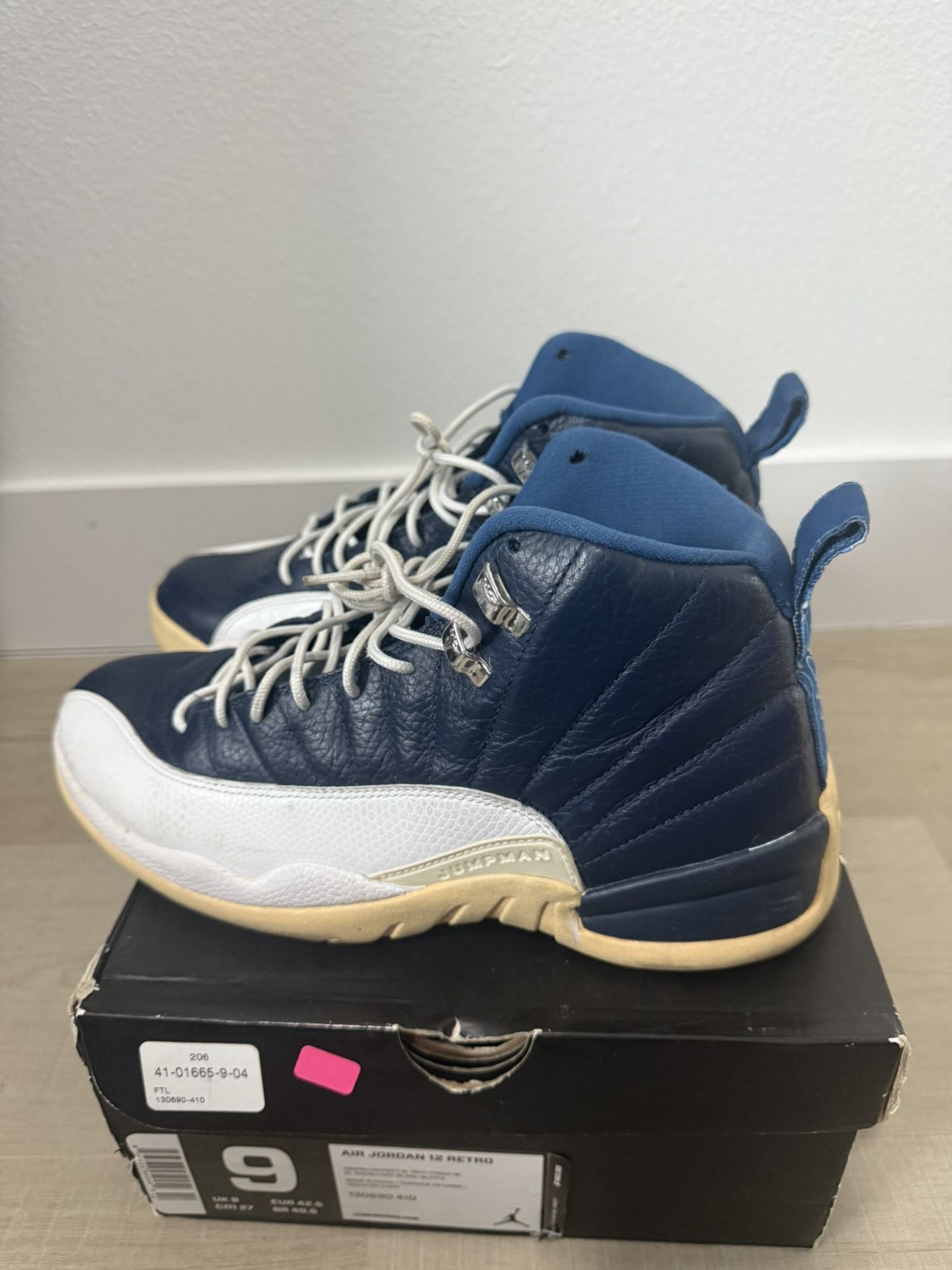 Air Jordan 12 Retro Obsidian 2012 Sz 9
