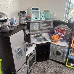 Kids Corner Kitchen