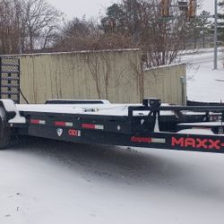 Maxx D Trailer