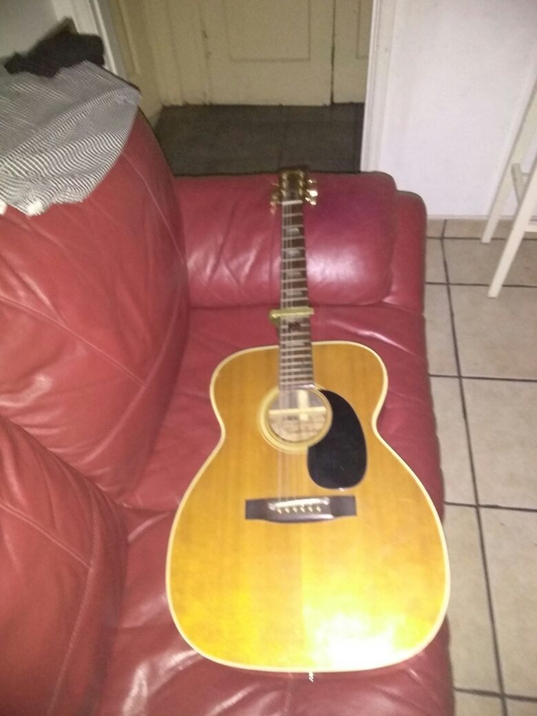 Guitarra marca terada
