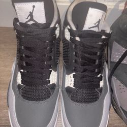 Jordan 4