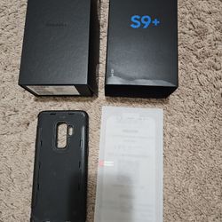 Samsung Galaxy S9+ Phone Box