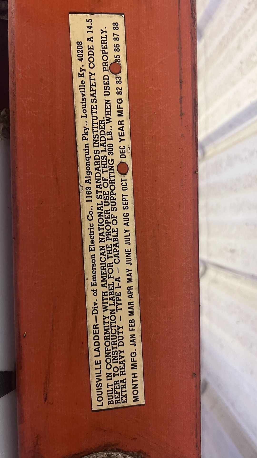 40’ FIBERGLASS HEAVY DUTY EXTENSION LADDER