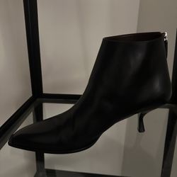 The Row Black Leather Booties sz EU 40