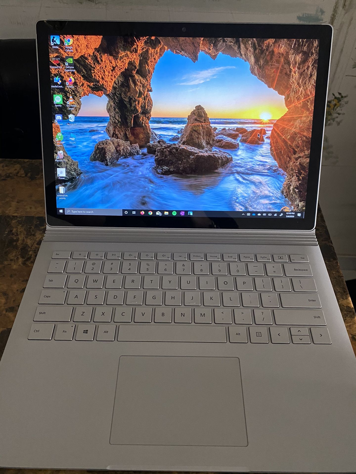 Surface Book 2 13.5”