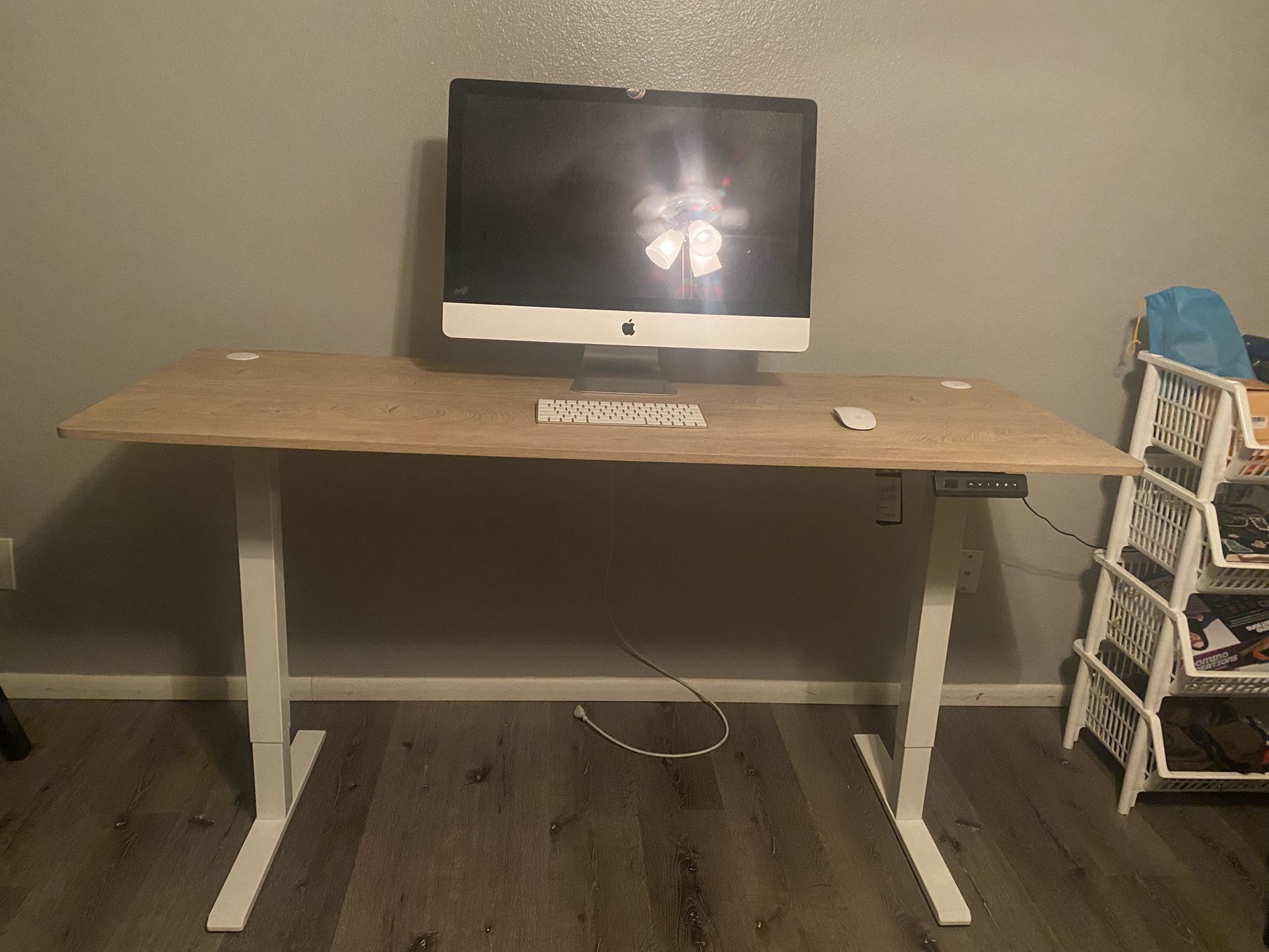 Fezibo 60x24 Height Adjustable Table 