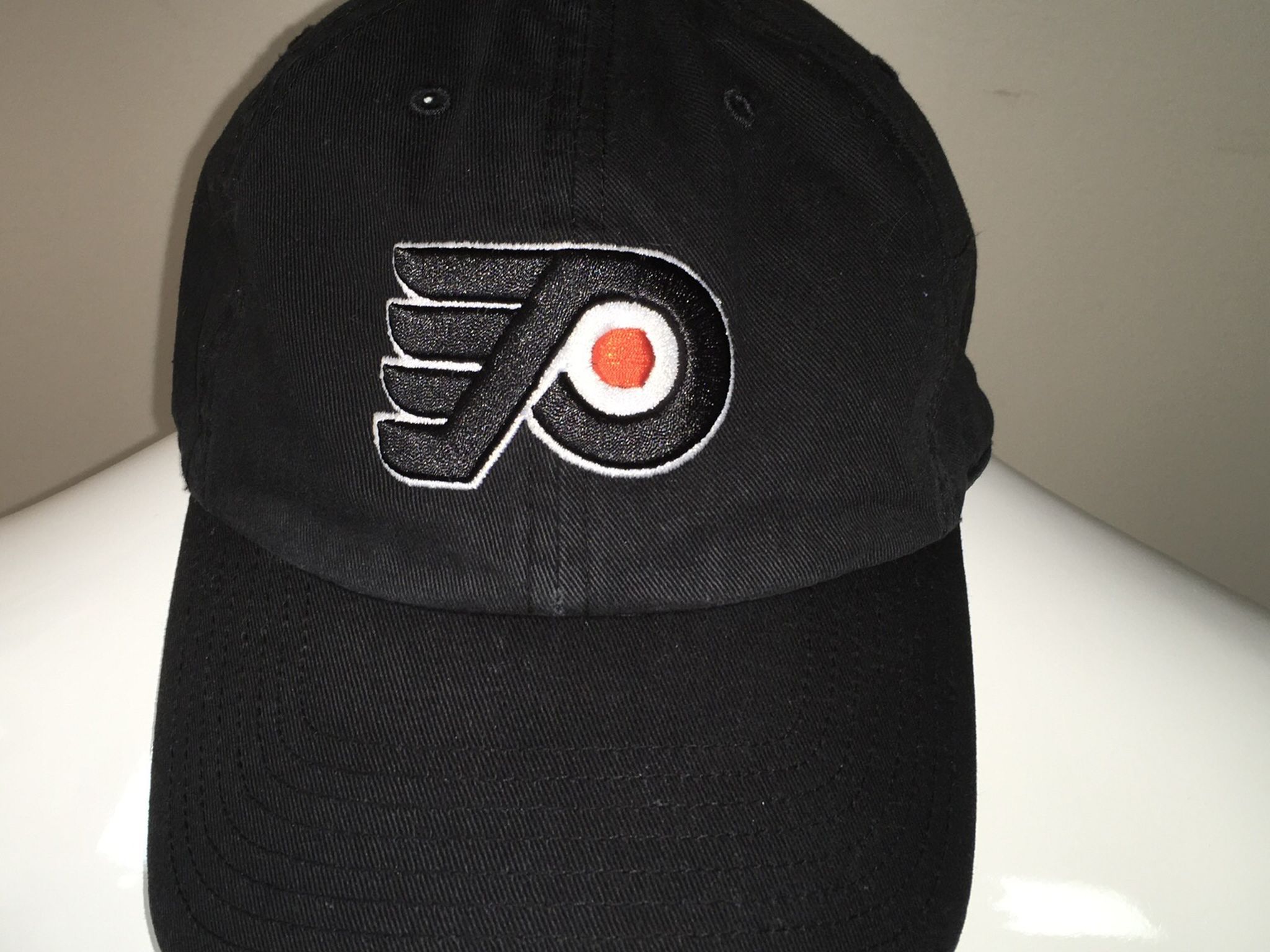 NHL Philadelphia Flyers 47 Brand Medium fitted Hat Pre-owned Please see photos