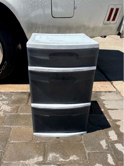 Storage drawers