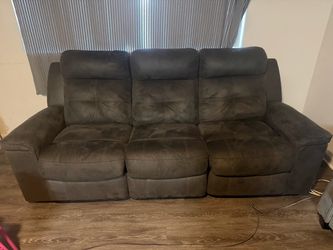 Recliner couch