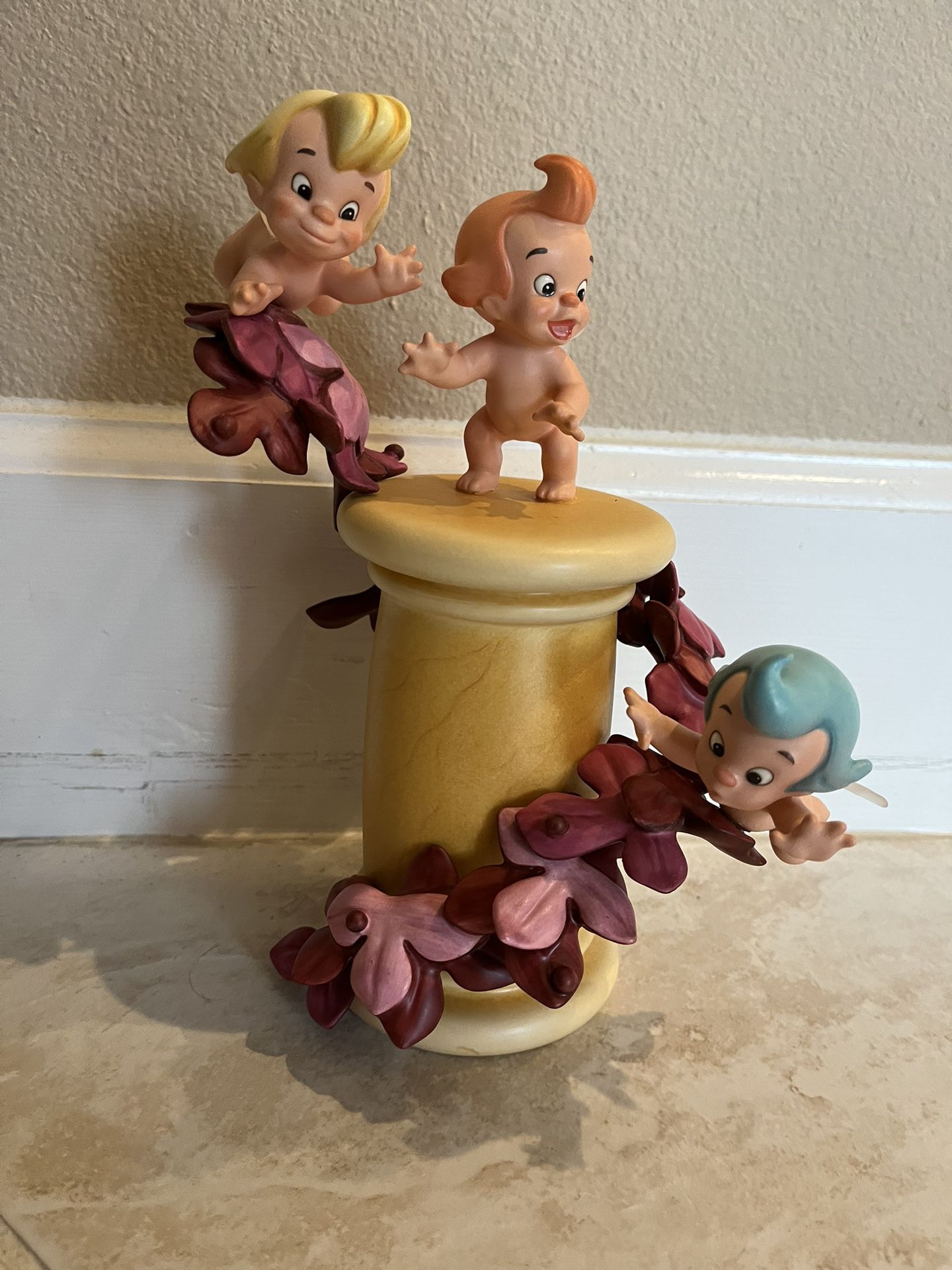 Walt Disney Classic Collections Fantasia “ Love’s Little Helpers”