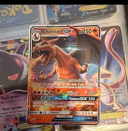 Charizard GX SM195 Pokémon Promo Card