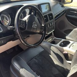 2017 Dodge Caravan/Grand Caravan