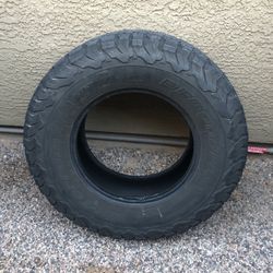 BFG KO2 285/70R17