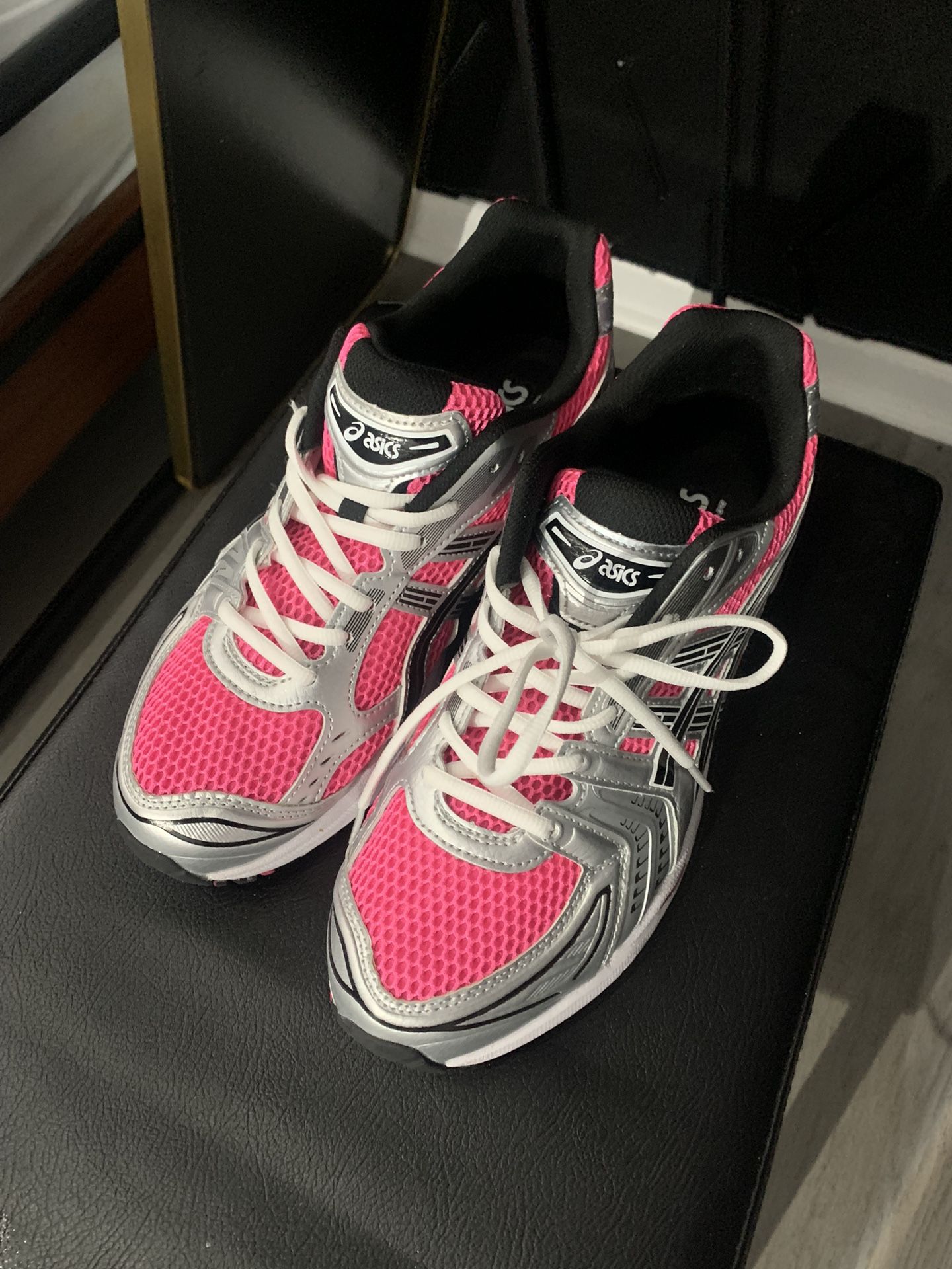 ASICS Pink, Silver & White Men Size 10