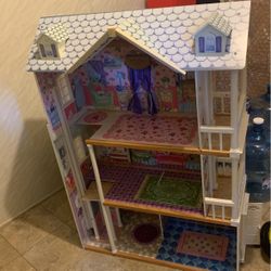 Doll House