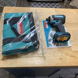 Makita 18v Lxt Brushless Impact Driver And Bag(no Battery)