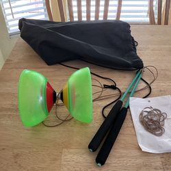 Flight Pro System, Five Green Triple Bearing Full Size 5 Chinese Yo-Yo, Diablo Scale Toy