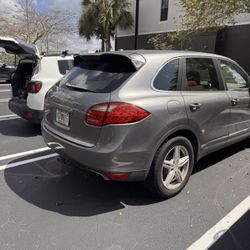 2012 Porsche Cayenne