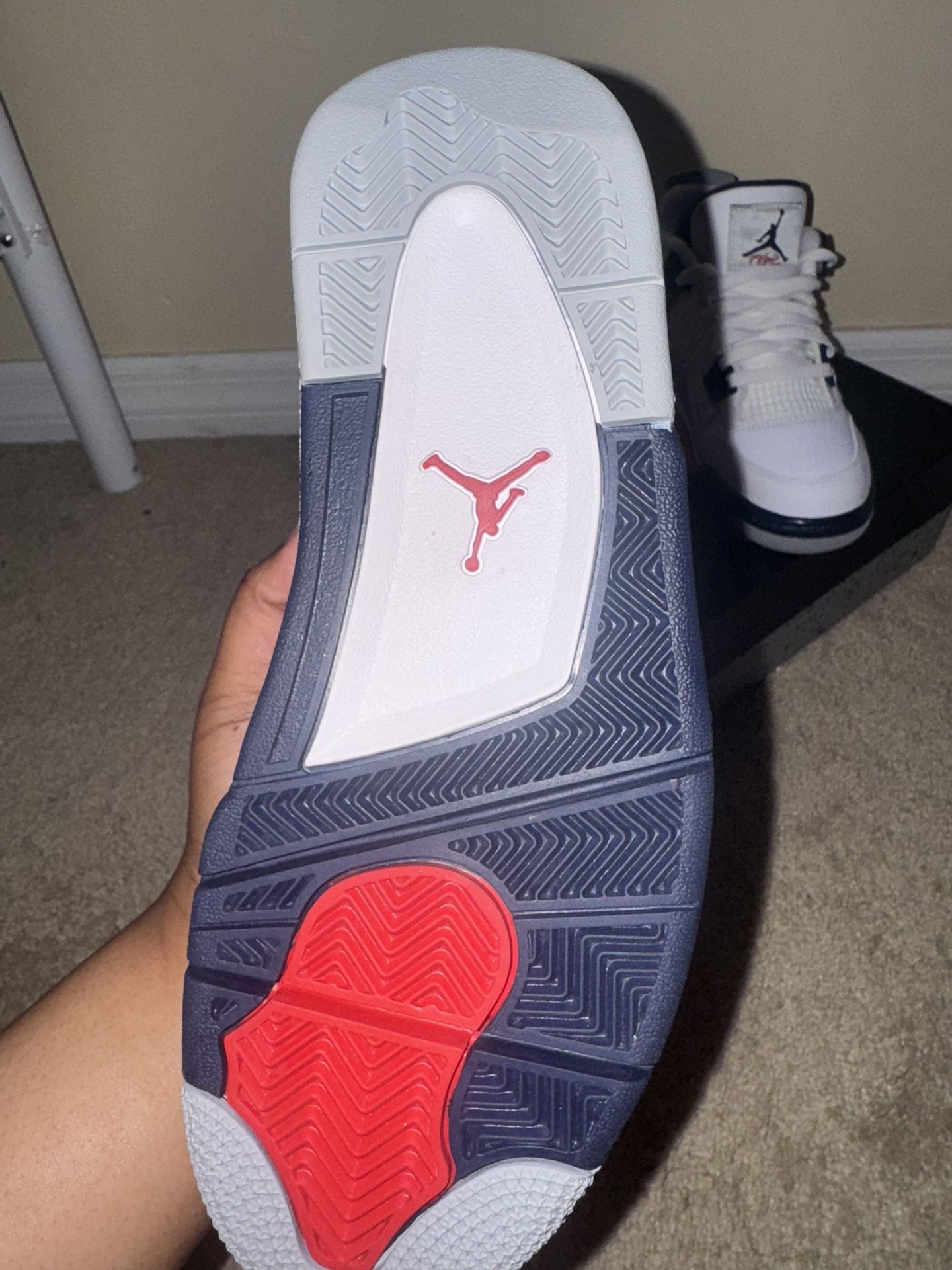 Air Jordan 4 Retro