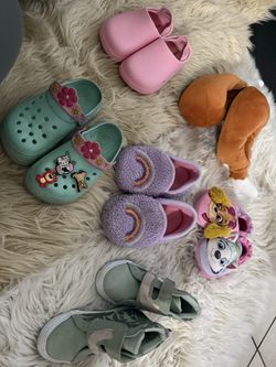 KID-Girl shoes size 9-10 all x$15