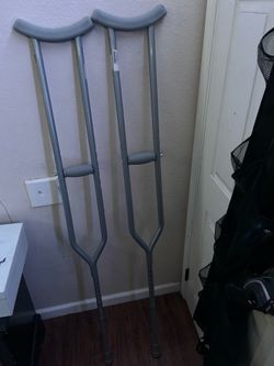 Heavy weight crutches