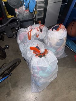 5 big bags of clothes