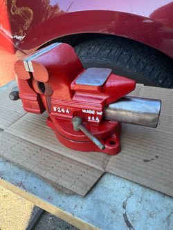 Bench Vice
