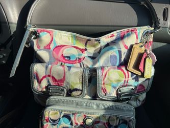 Coach poppy and wallet