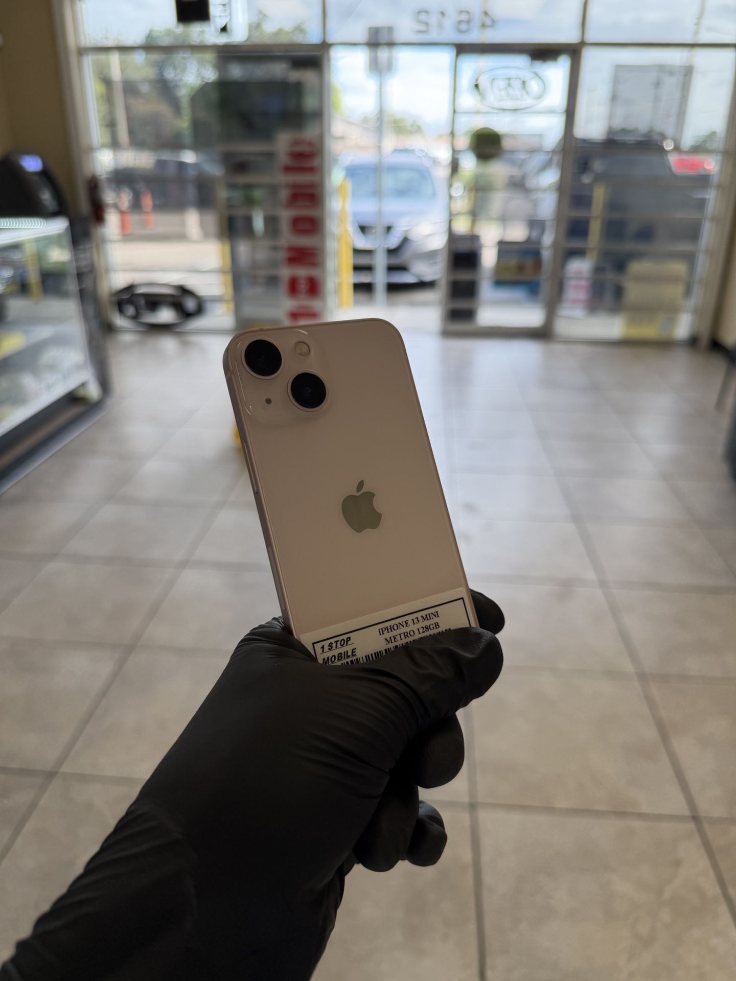 iPhone 13 Mini Metro