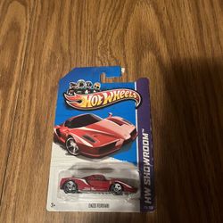 Hot wheels 2013 HW Showroom Enzo Ferrari Red PR5
