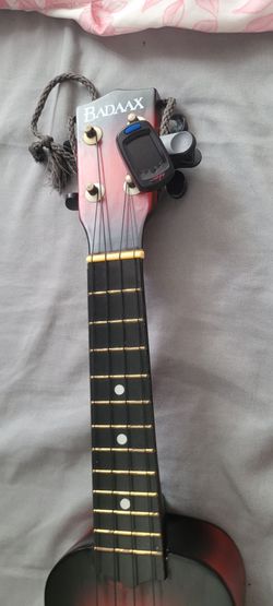 Badaax Ukulele with Clip-On Tuner