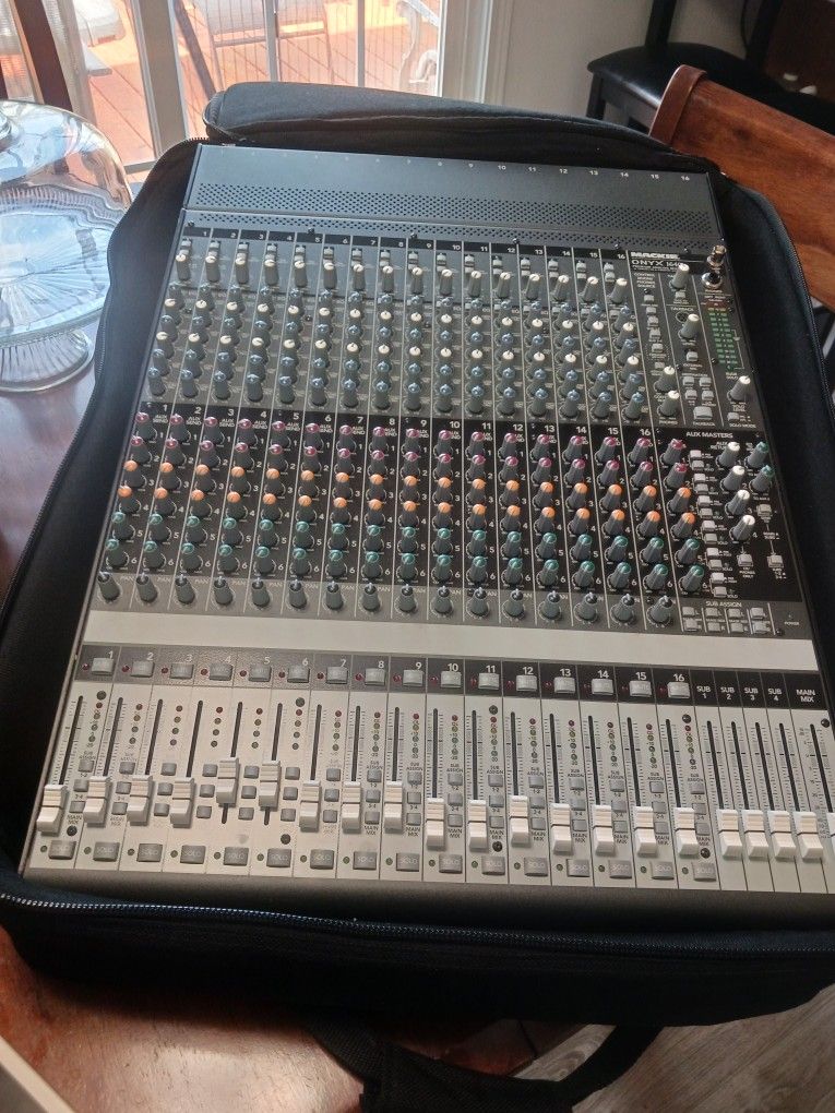 Mackie Onyx 1640 Premium Analog Mixer for Sale in Kannapolis, NC OfferUp