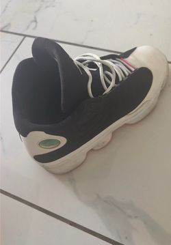 Jordan 13 authentic