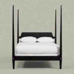 Ethan Allen Four Poster Pencil Post Bed In Queen 