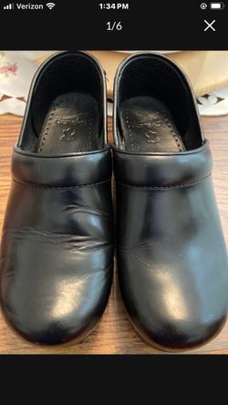 Brand New Womens Black Dansko Clogs Size 38