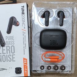 JBL Tune 230NC TWS True Wireless Earbud Headphones - Black