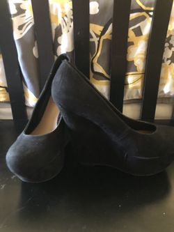 Candies brand wedges size 7 1/2