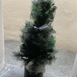 3 ft Christmas Pine Tree Flowering Pine Needle Mixed Potted Tree 110 Heads 70 Warm White LED Lights - Indoor Decorative Plant, Artificial Pine Tree, I