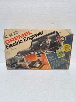 Vintage engrave machine working