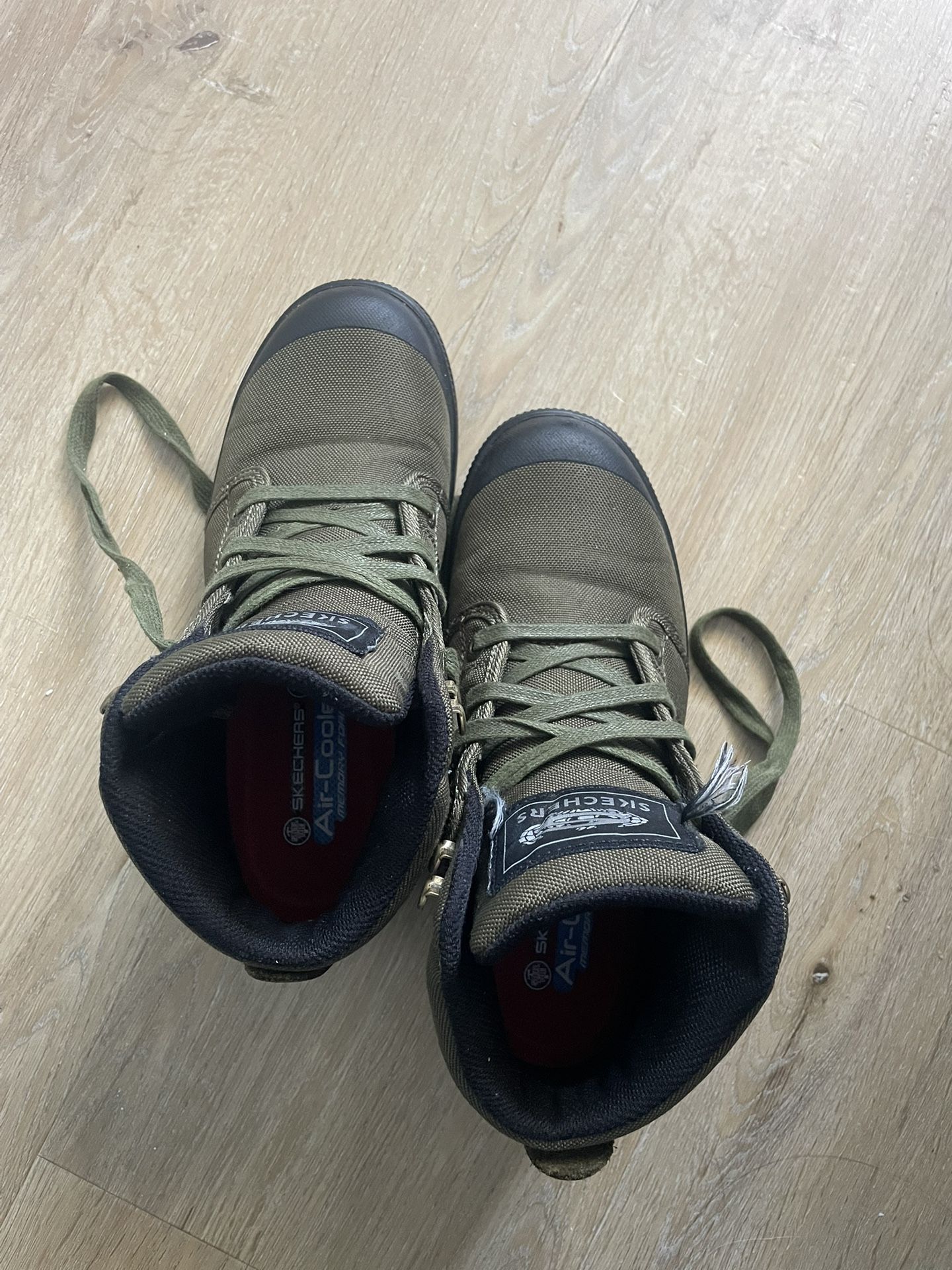 Women’s Size 8 Steel Toe Boots