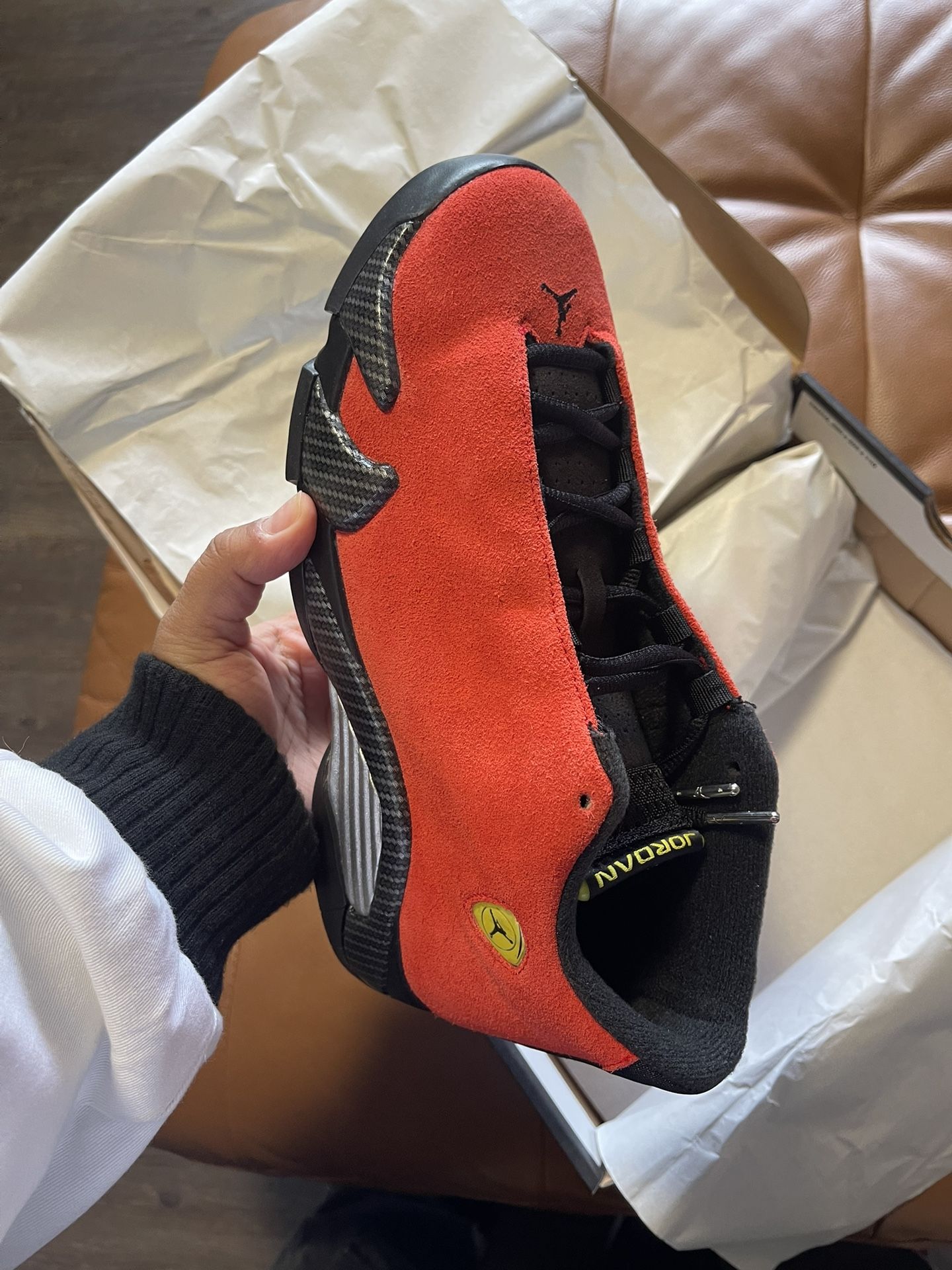 Jordan 14 ‘Ferrari’