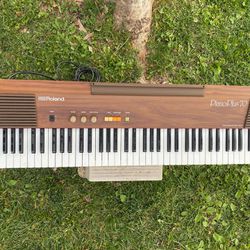 Vintage 1980’s Roland Piano Plus 70 HP-70  Analog Synthesizer  