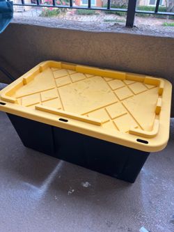 27 Gal. Plastic Storage Bins
