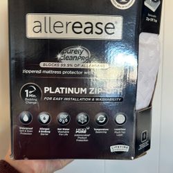 Zippered Mattress Protector With Removable Top (Queen)