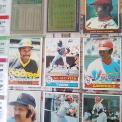 Vintage baseball cards , 70.s .