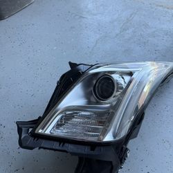XTS Headlight 