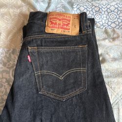 Levi’s Pants