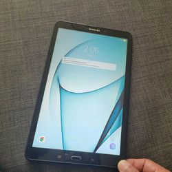 SAMSUNG GALAXY TAB A 9.7" 32GB RAM WORKING FINE WIF ONLY  tablet tableta tab samsung 