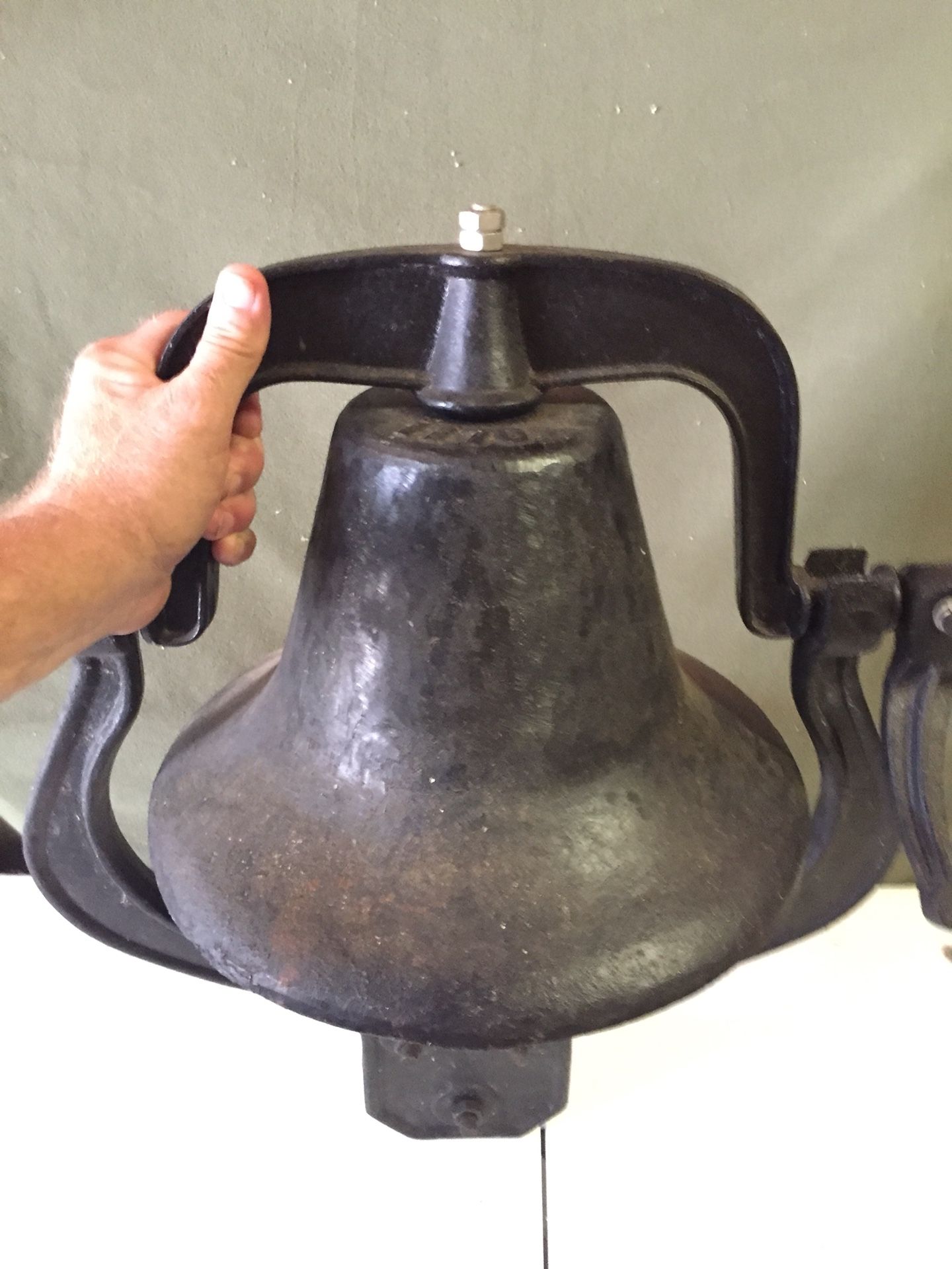 Cast iron 1776 independence bell